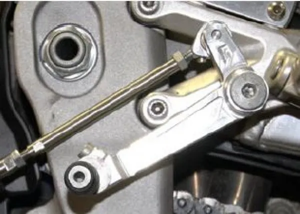 Aprilia20RSV420Reverse20Shifter-1