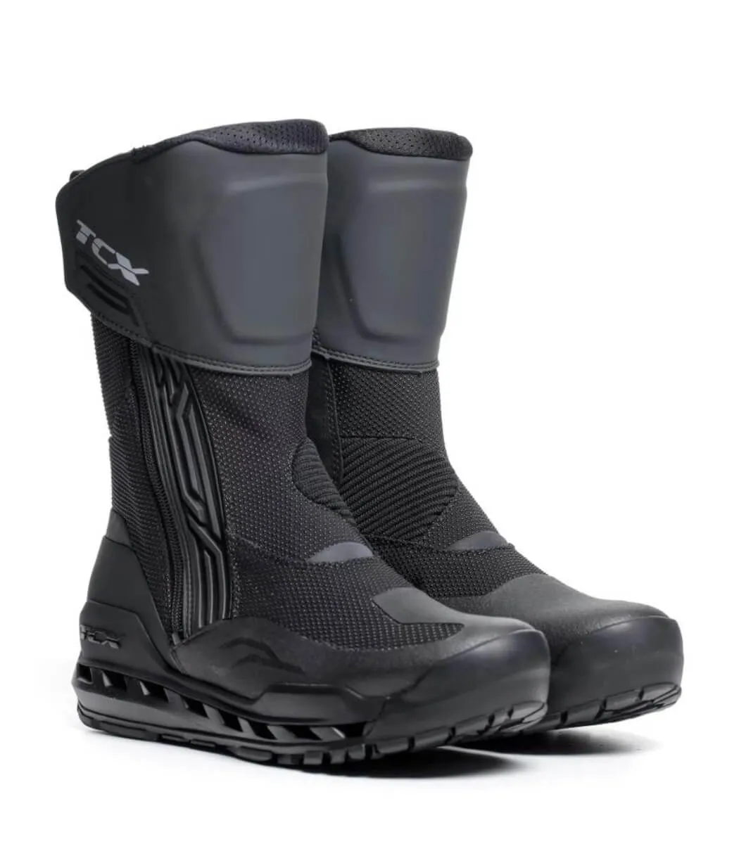 clima-2-surround-gore-tex-black-dark-grey-jpg-1